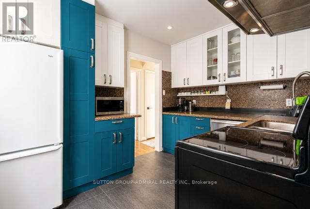41 ATHABASKA AVENUE - 8