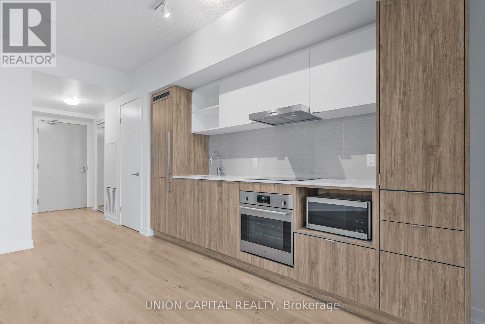 #4715 138 DOWNES STREET - 11