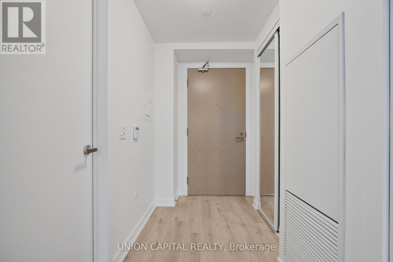 #4715 138 DOWNES STREET - 4