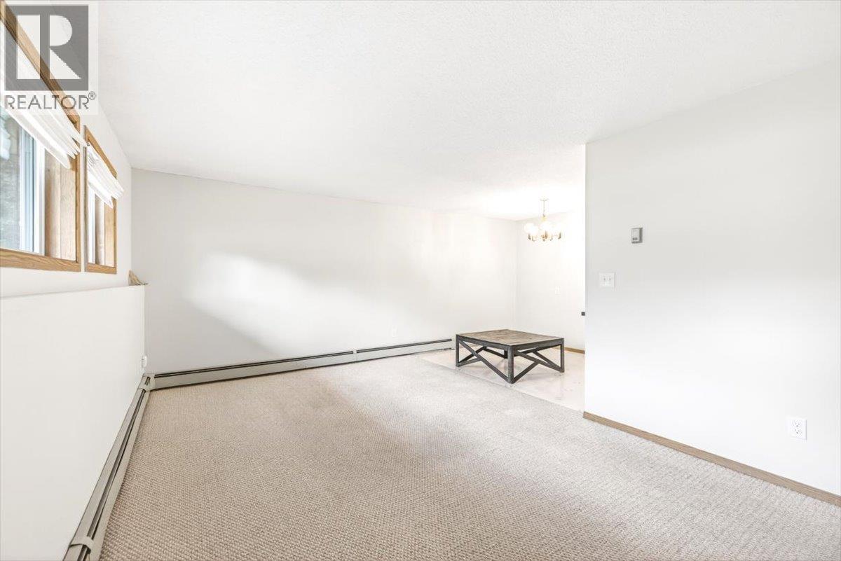 #104 65 COKATO Road - 10
