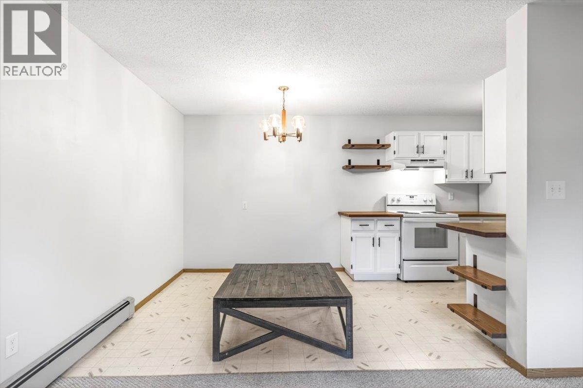 #104 65 COKATO Road - 7