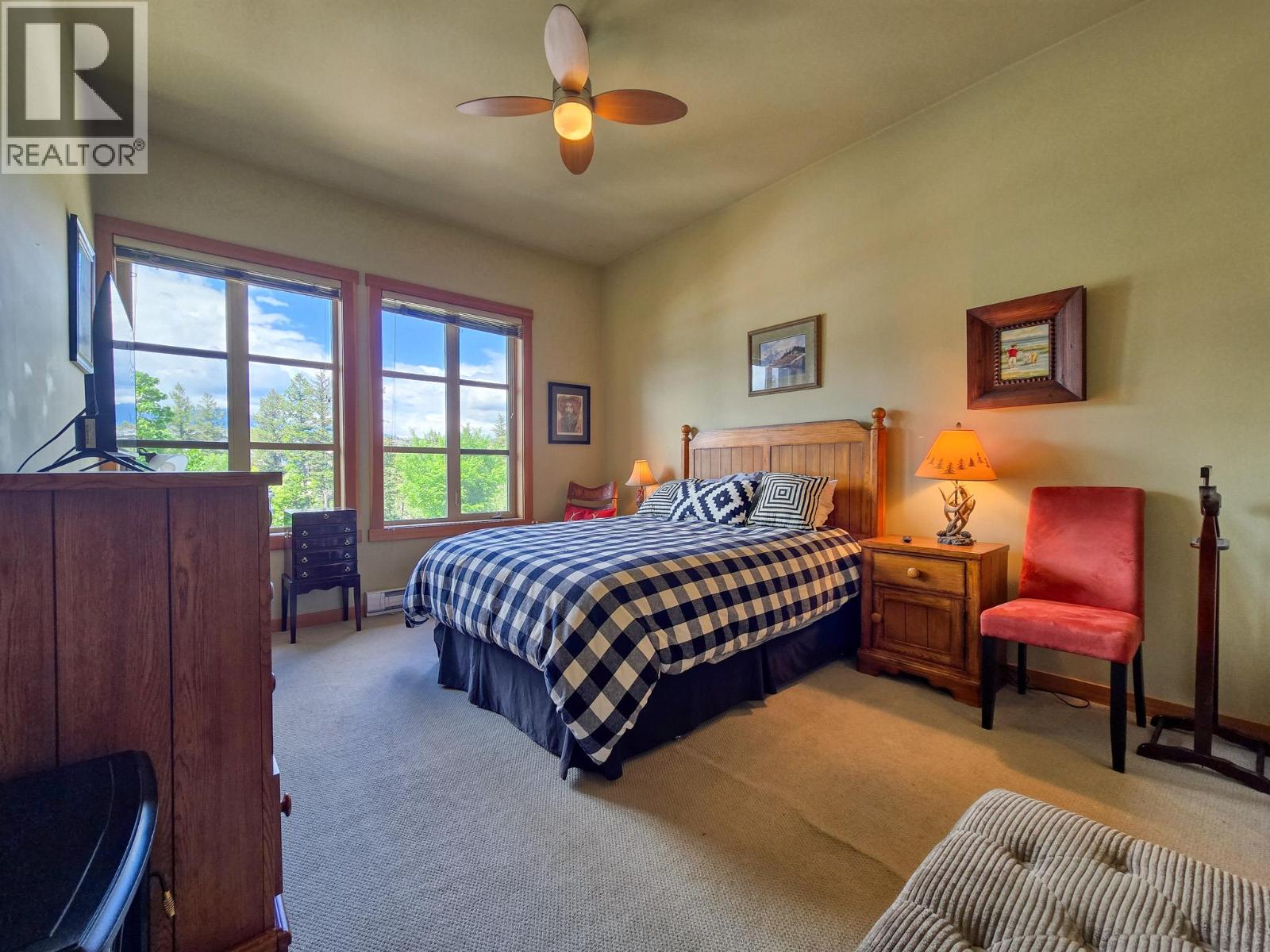 #201 905 7th Avenue - 22