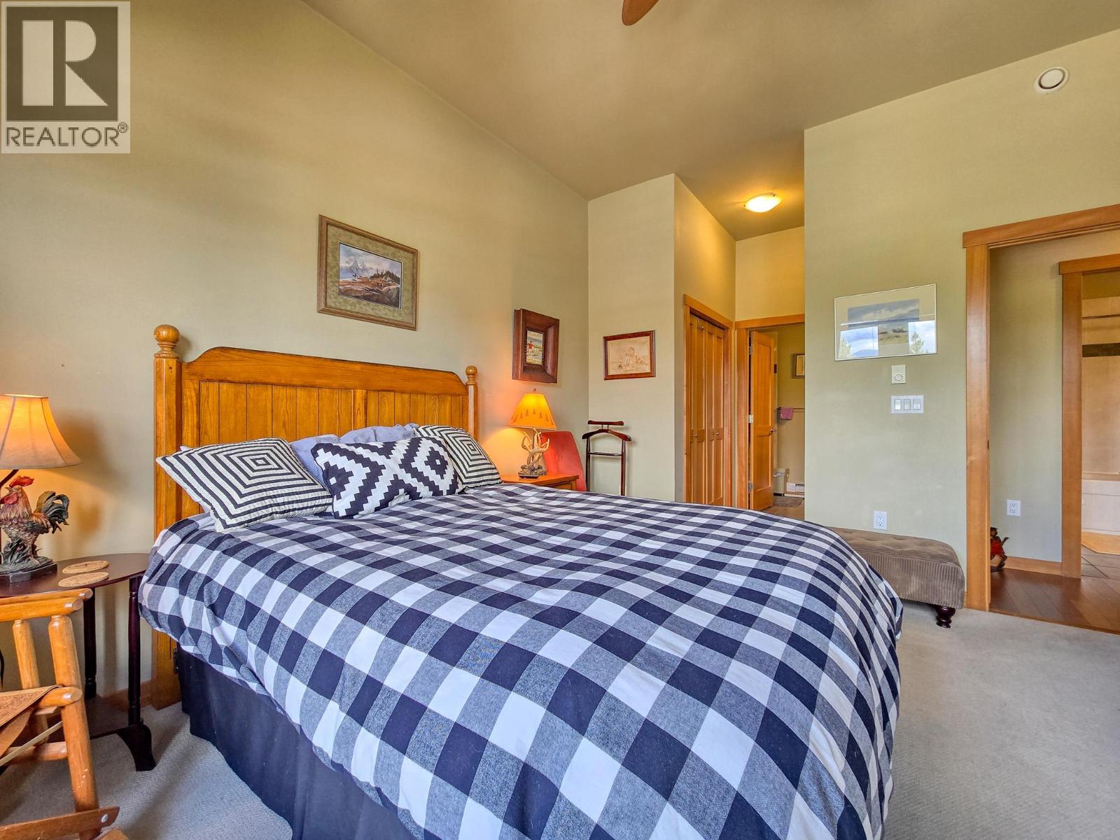 #201 905 7th Avenue - 23