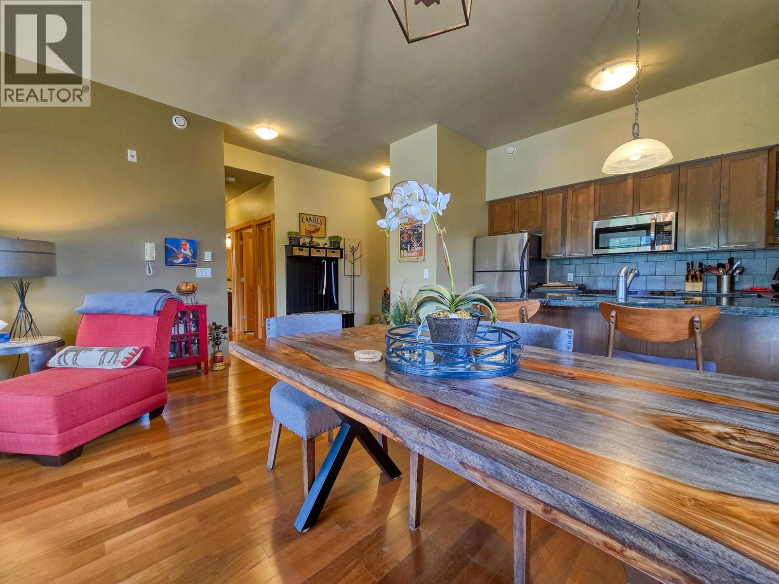 #201 905 7th Avenue - 7