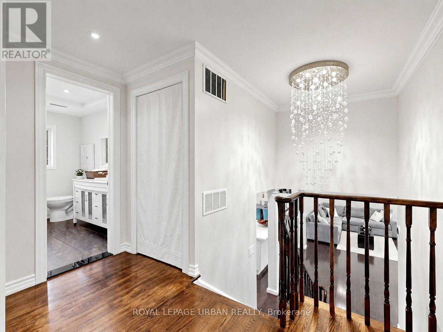11 CARONRIDGE CRESCENT - 15