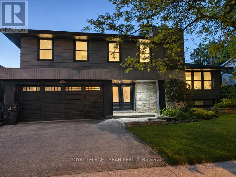 11 CARONRIDGE CRESCENT - 44
