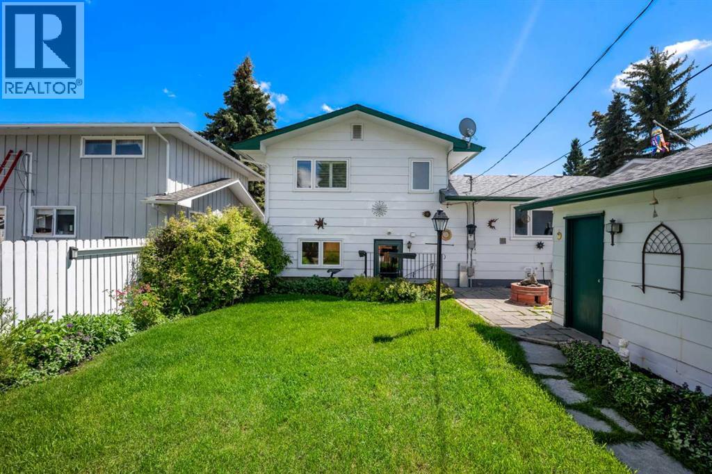 32 Lake Crimson Close SE - 42