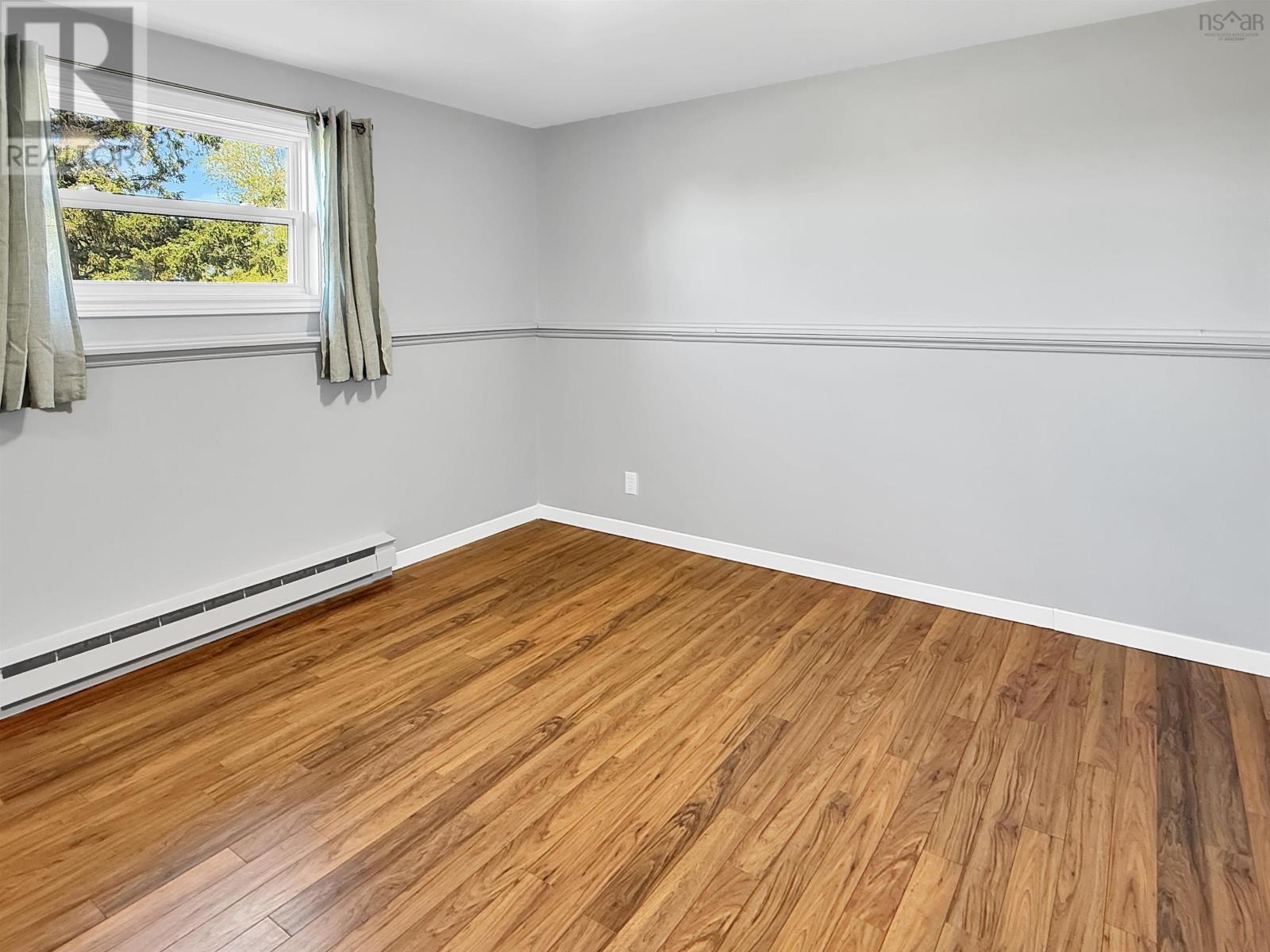 Property 29 of 42 of 31 Fourth Street