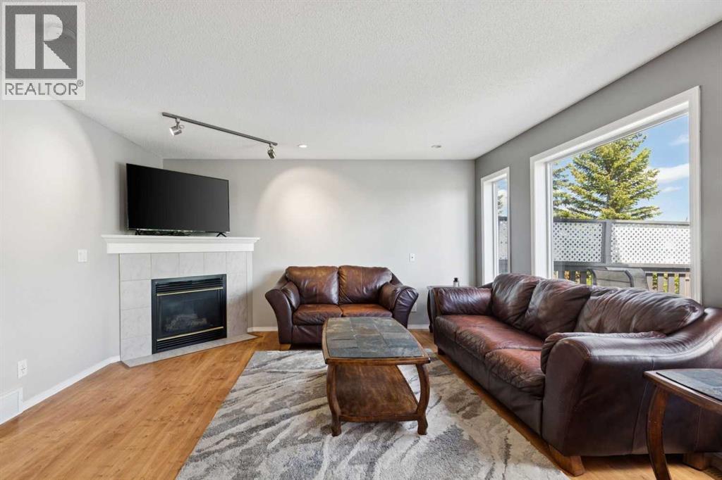 18 Bridlewood Way SW - 12