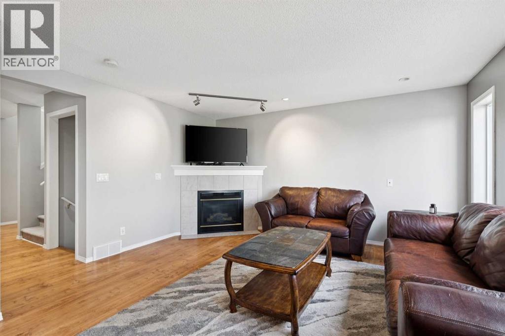18 Bridlewood Way SW - 13