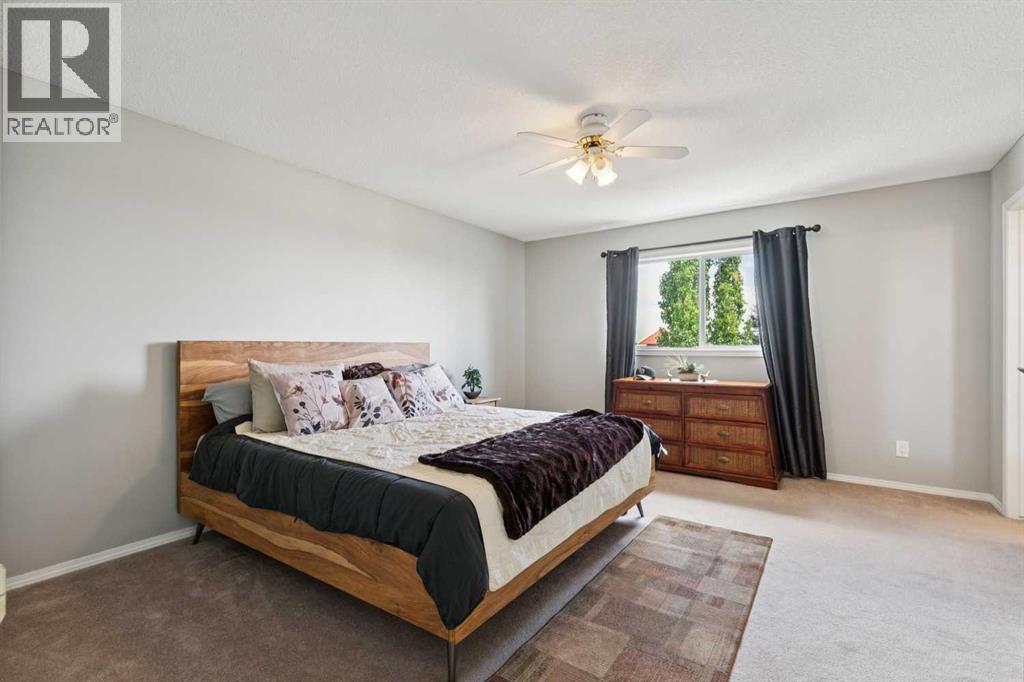 18 Bridlewood Way SW - 16
