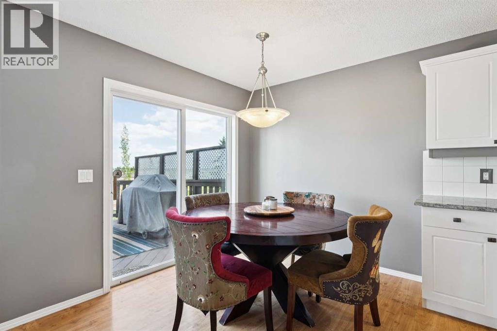18 Bridlewood Way SW - 8
