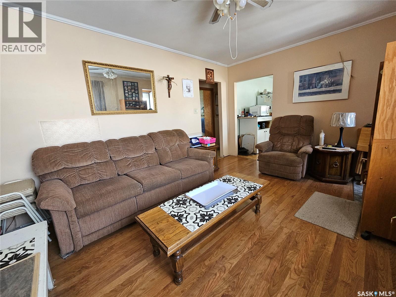 304 7th AVENUE SE - 7