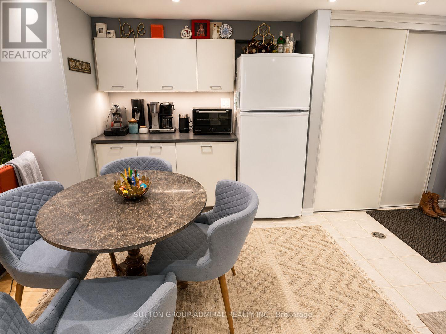 41 ATHABASKA AVENUE - 30