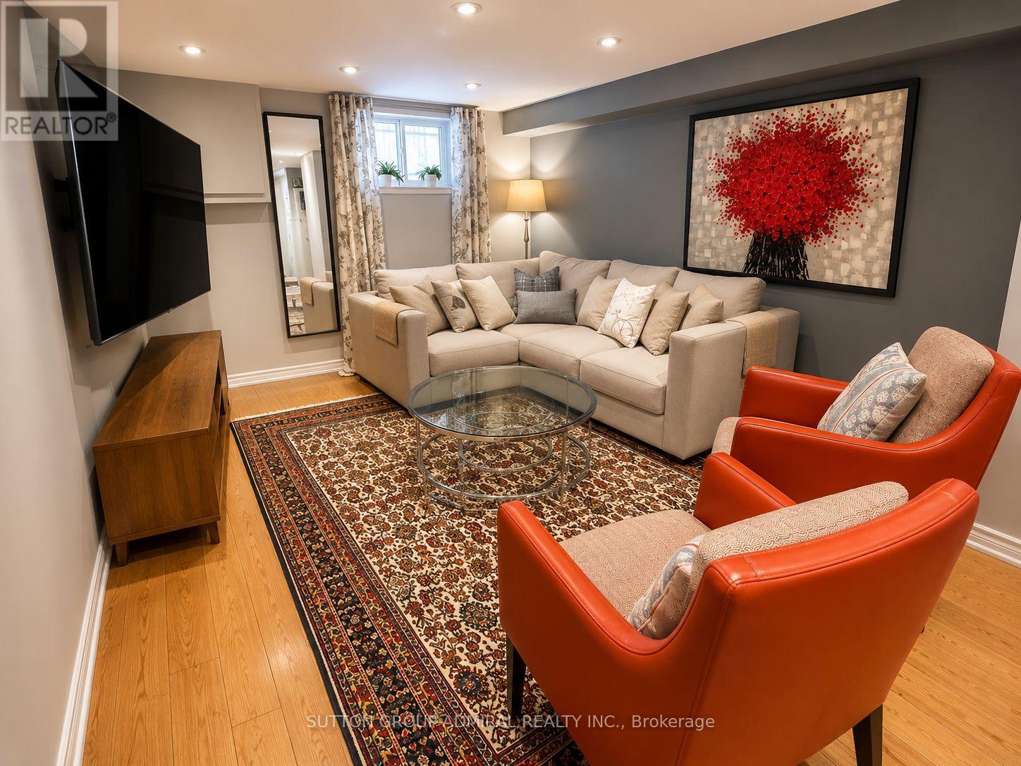 41 ATHABASKA AVENUE - 31