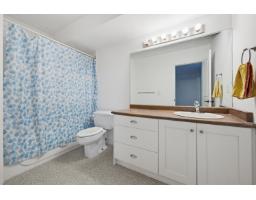 21686 93 Avenue, Langley, BC V1M4E1 Photo 32