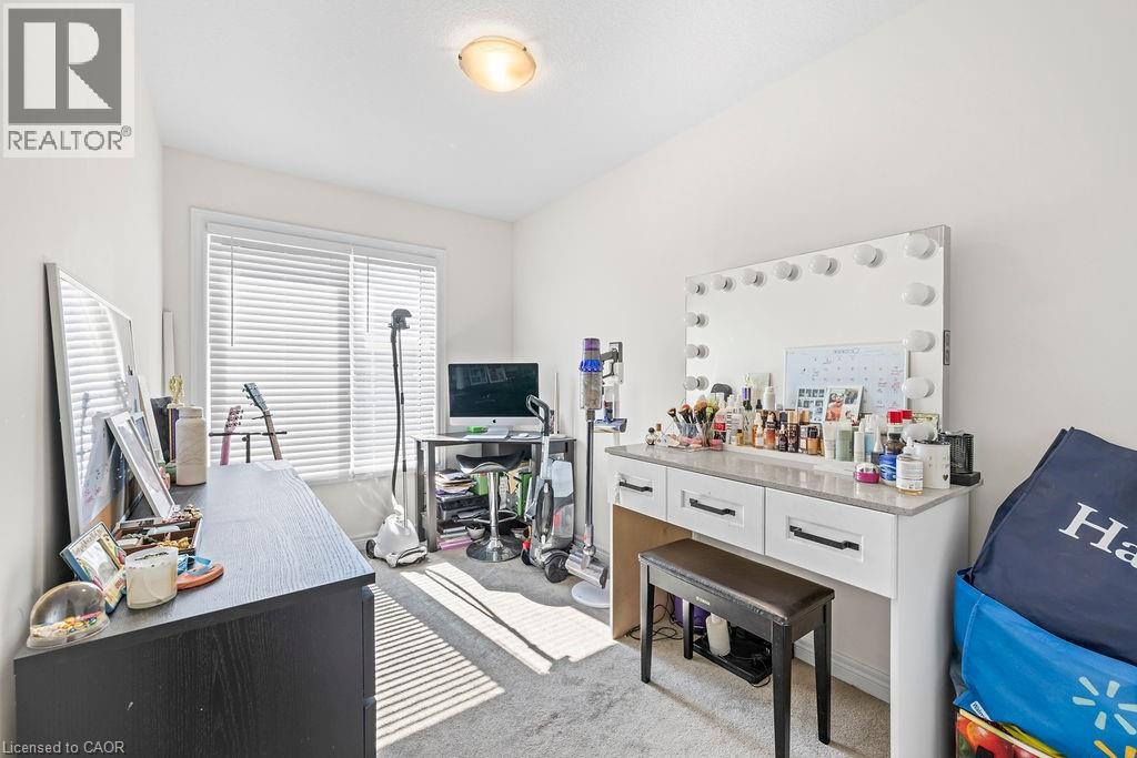 40 RADISON Lane - 23