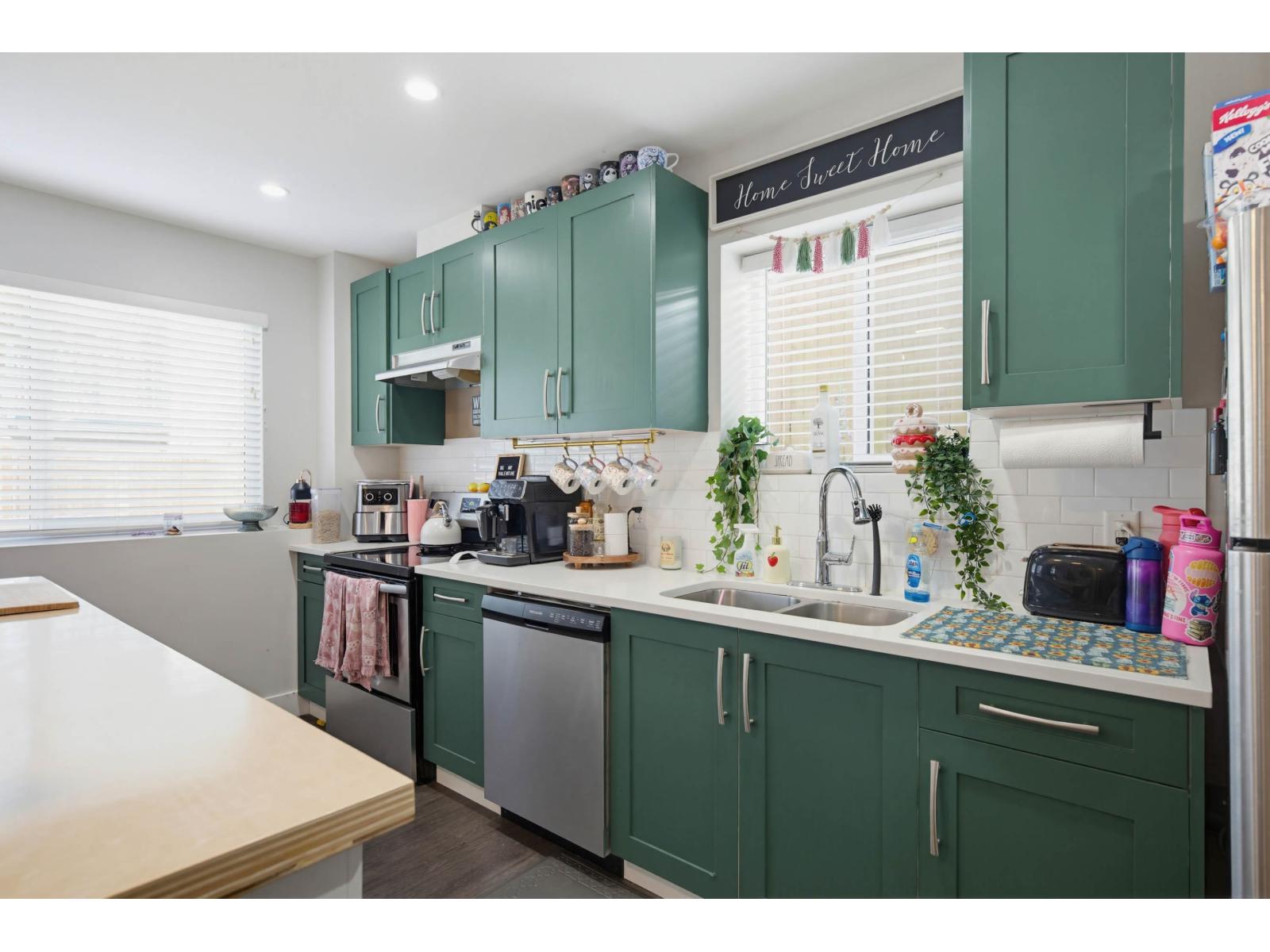 20989 95A AVENUE, Langley