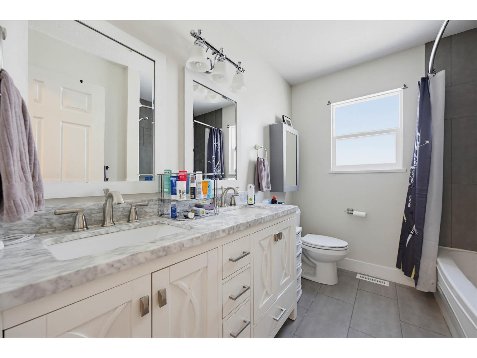 20989 95A AVENUE, Langley