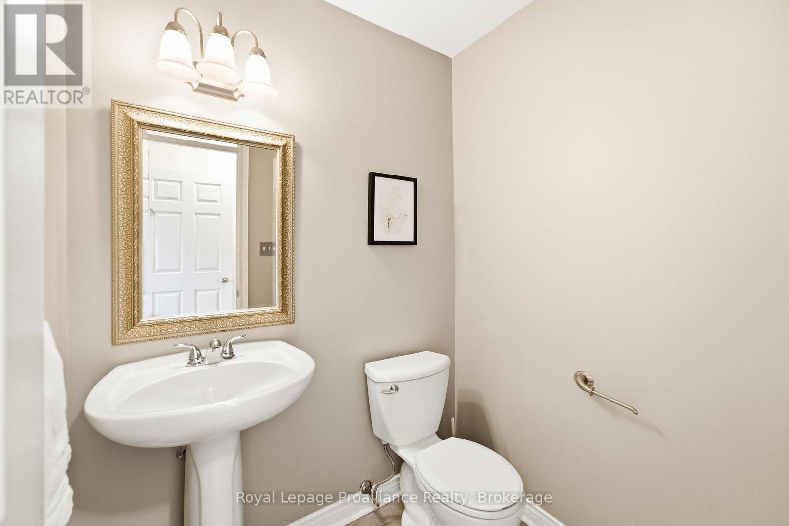 11 GIBSON PLACE - 20