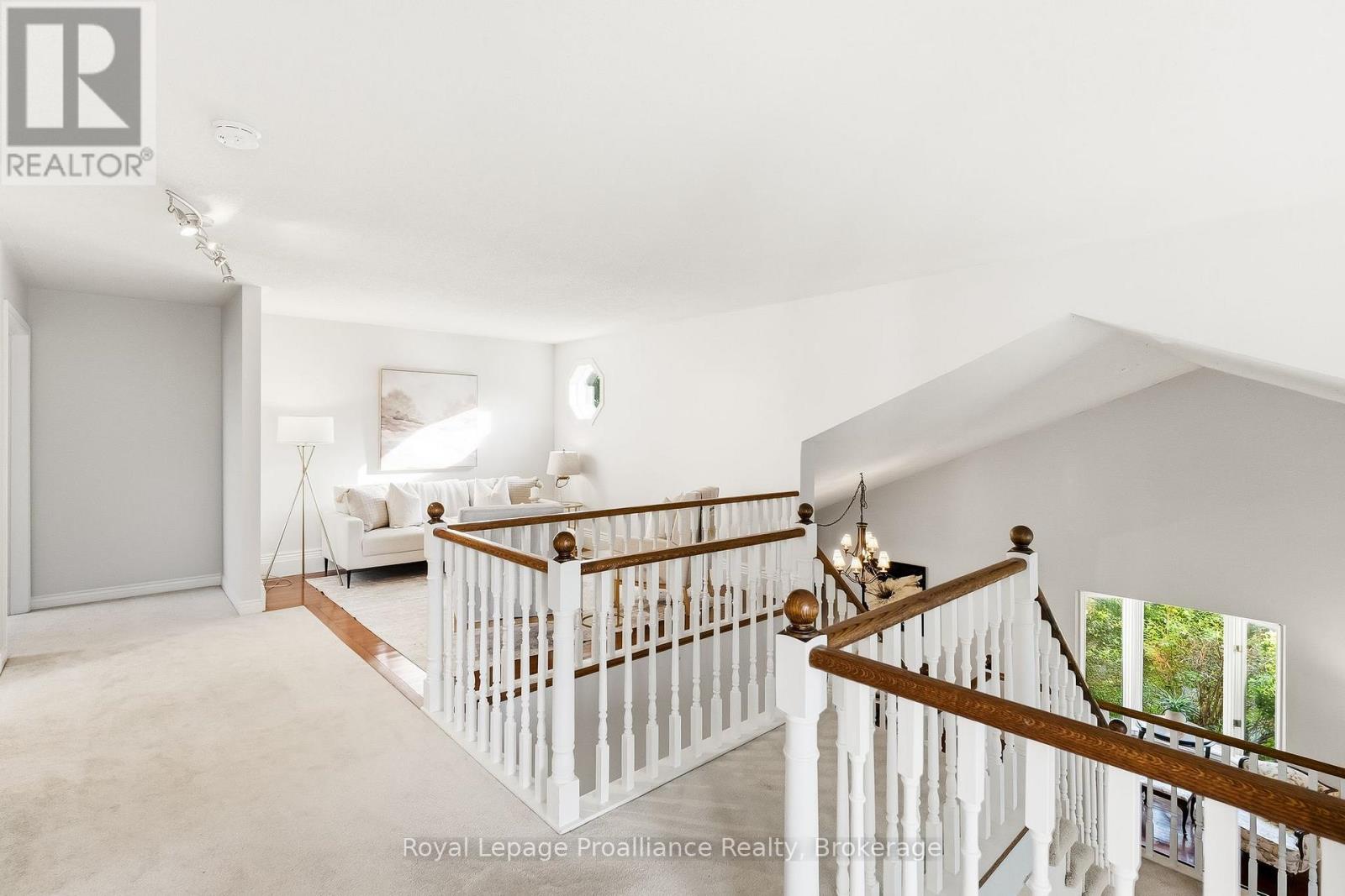 11 GIBSON PLACE - 32