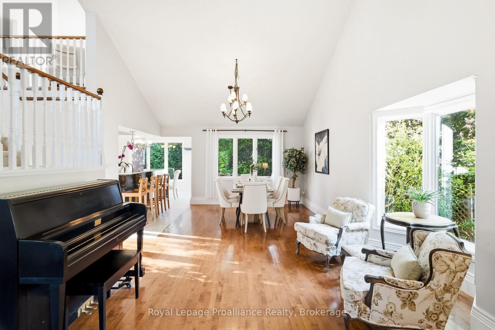 11 GIBSON PLACE - 9