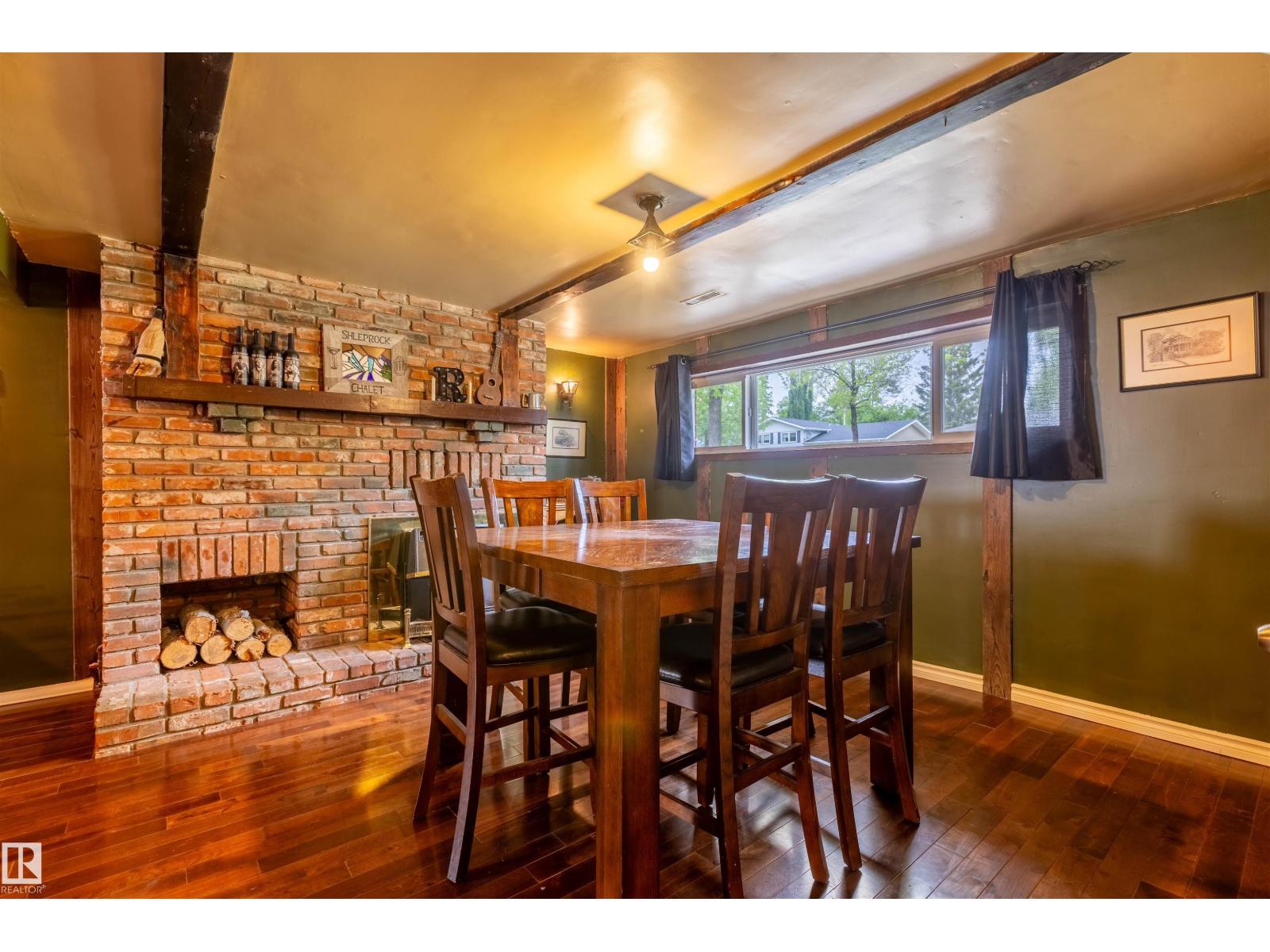 33 ANDREW CR — photo 29