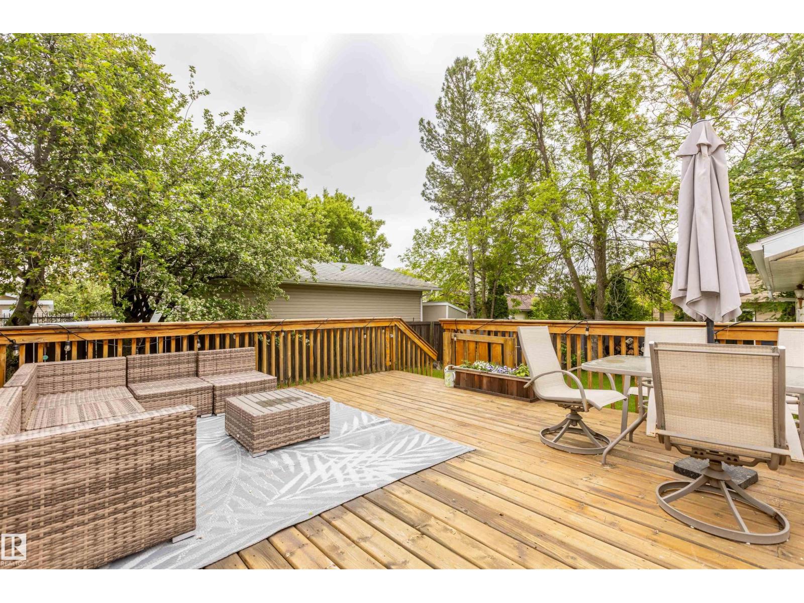33 ANDREW CR — photo 39