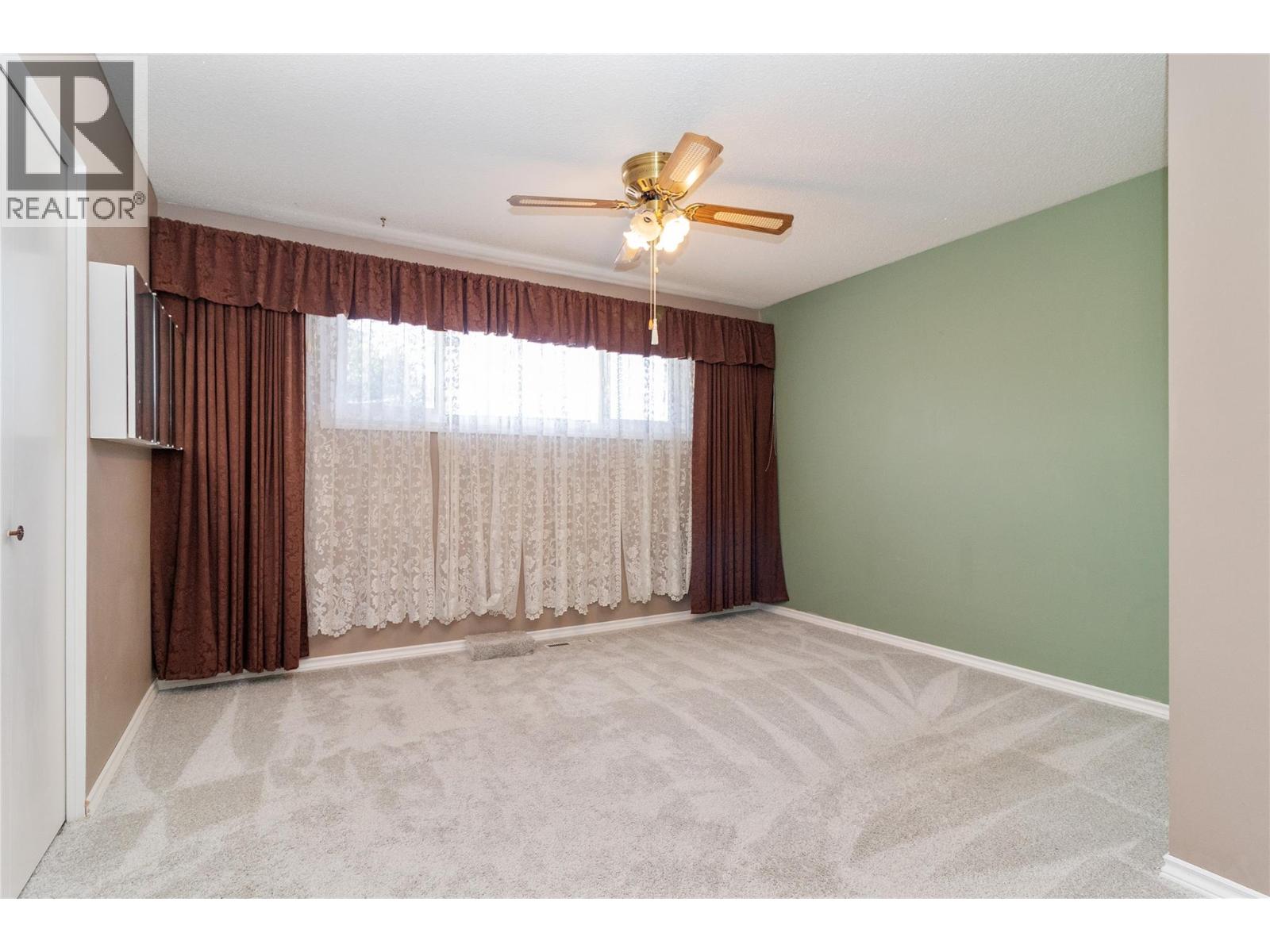 750 Falkirk Road - 14