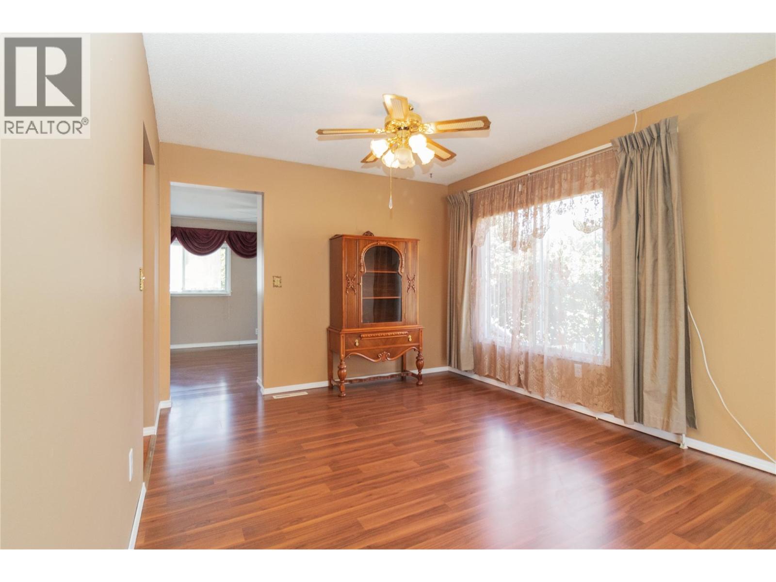 750 Falkirk Road - 12