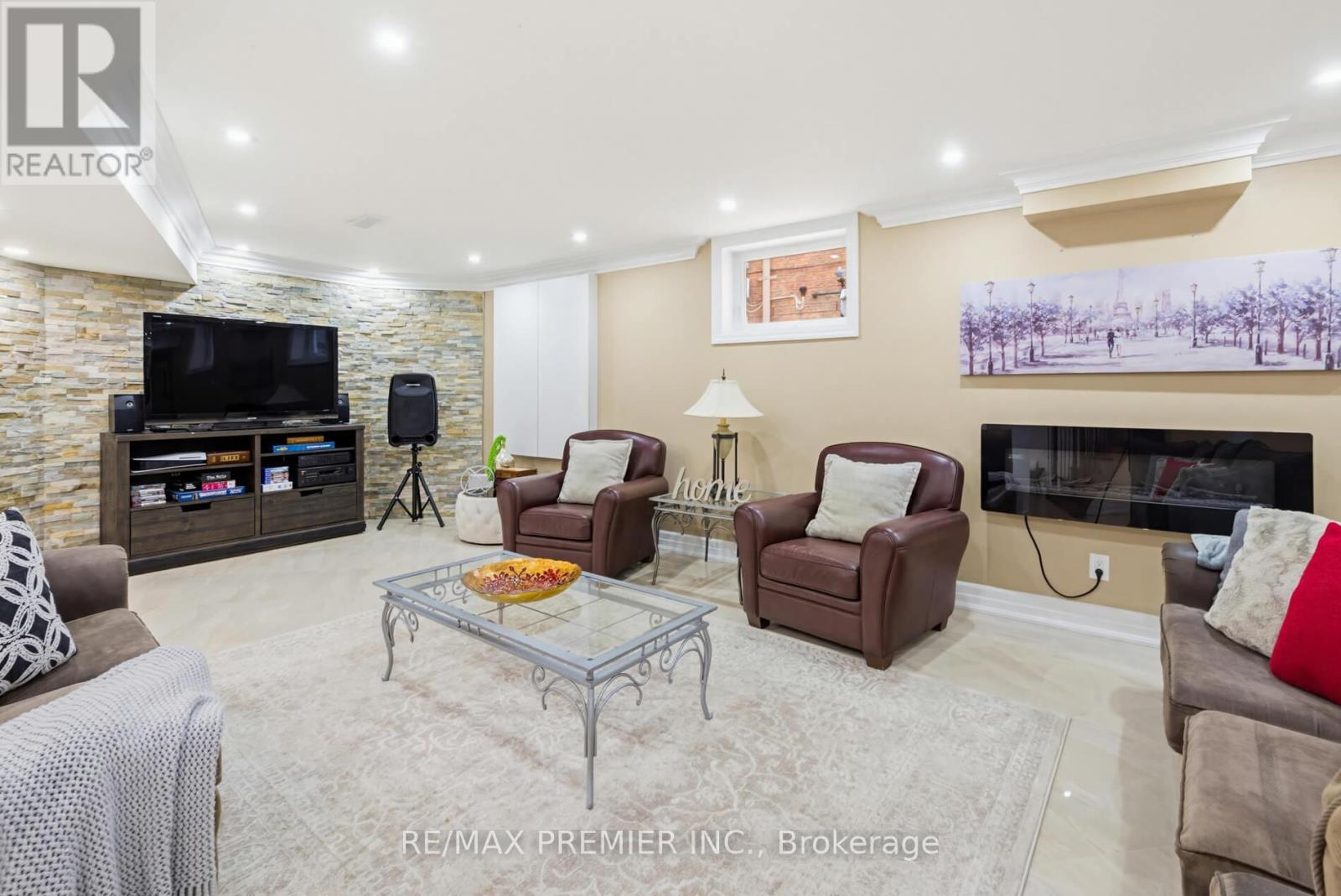 12 ACQUA DRIVE - 34
