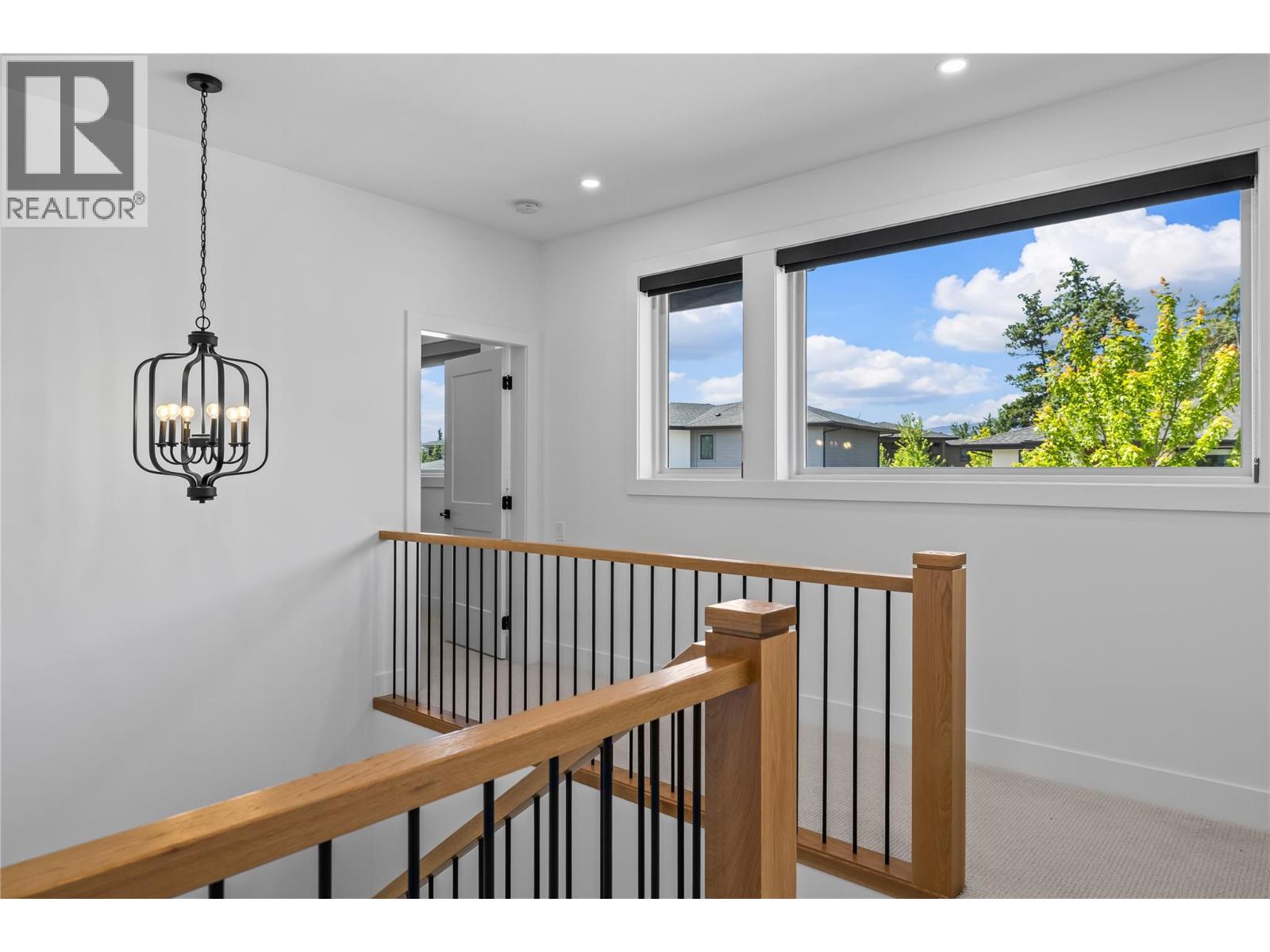  192 Summer Wood Drive, Kelowna