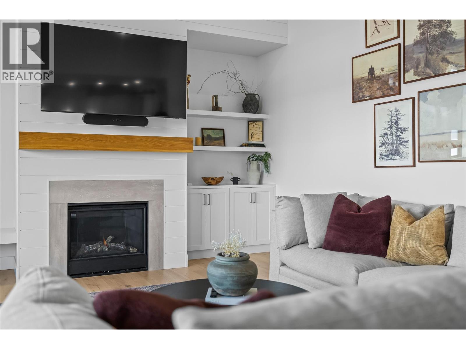  192 Summer Wood Drive, Kelowna