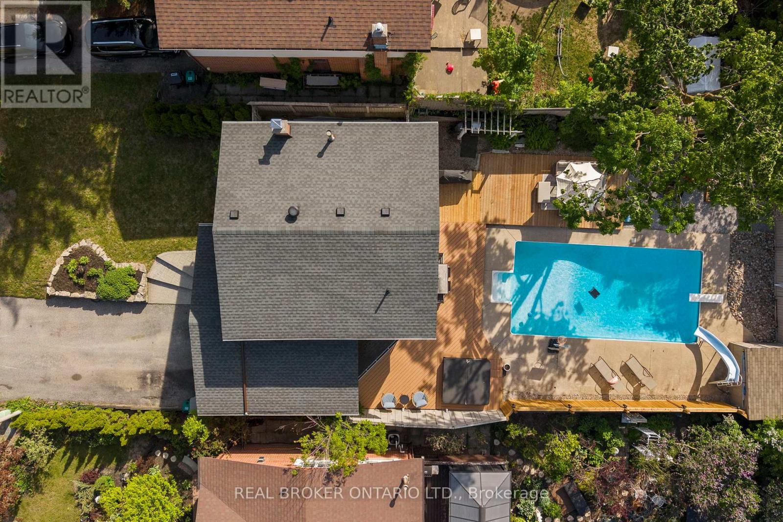 54 FARMINGDALE CRESCENT - Image 3