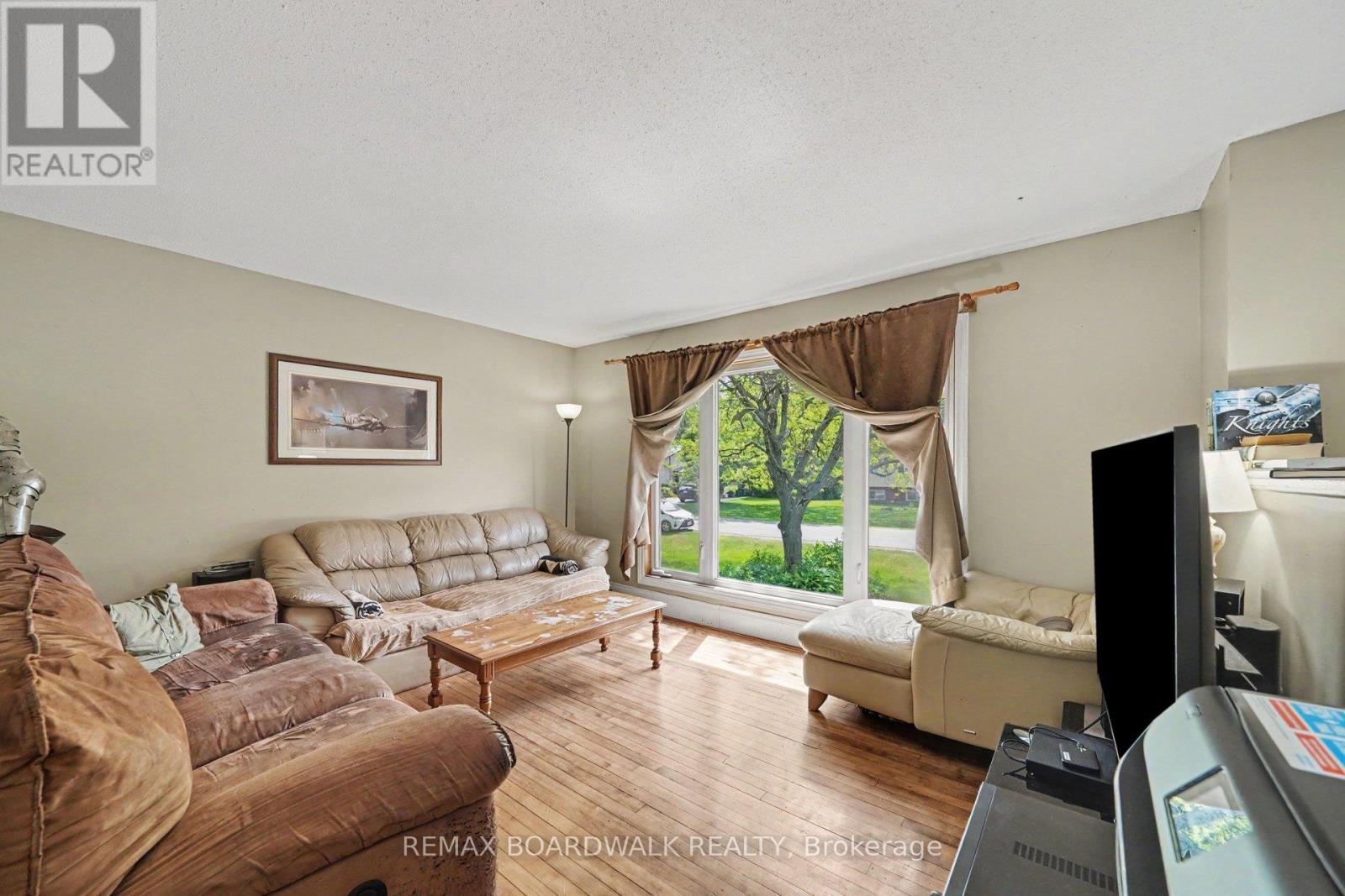 3399 REGBURN DRIVE - 6