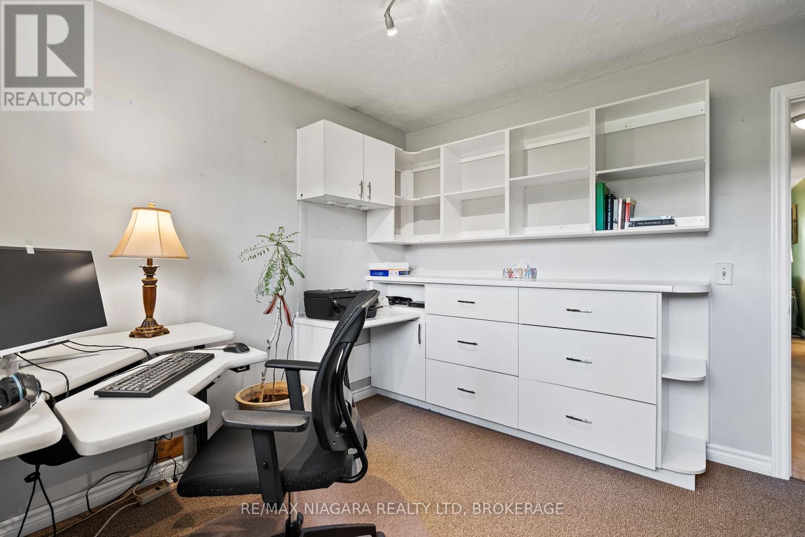11611 BURNABY ROAD - 17