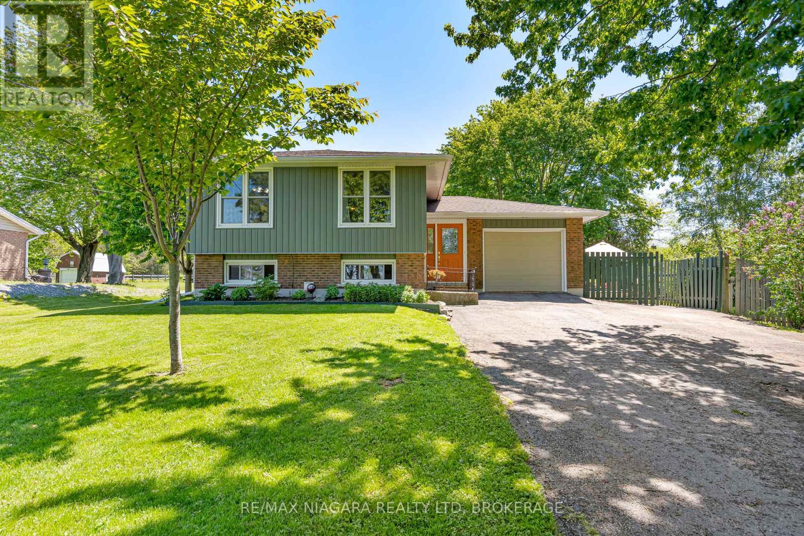11611 BURNABY ROAD - 2