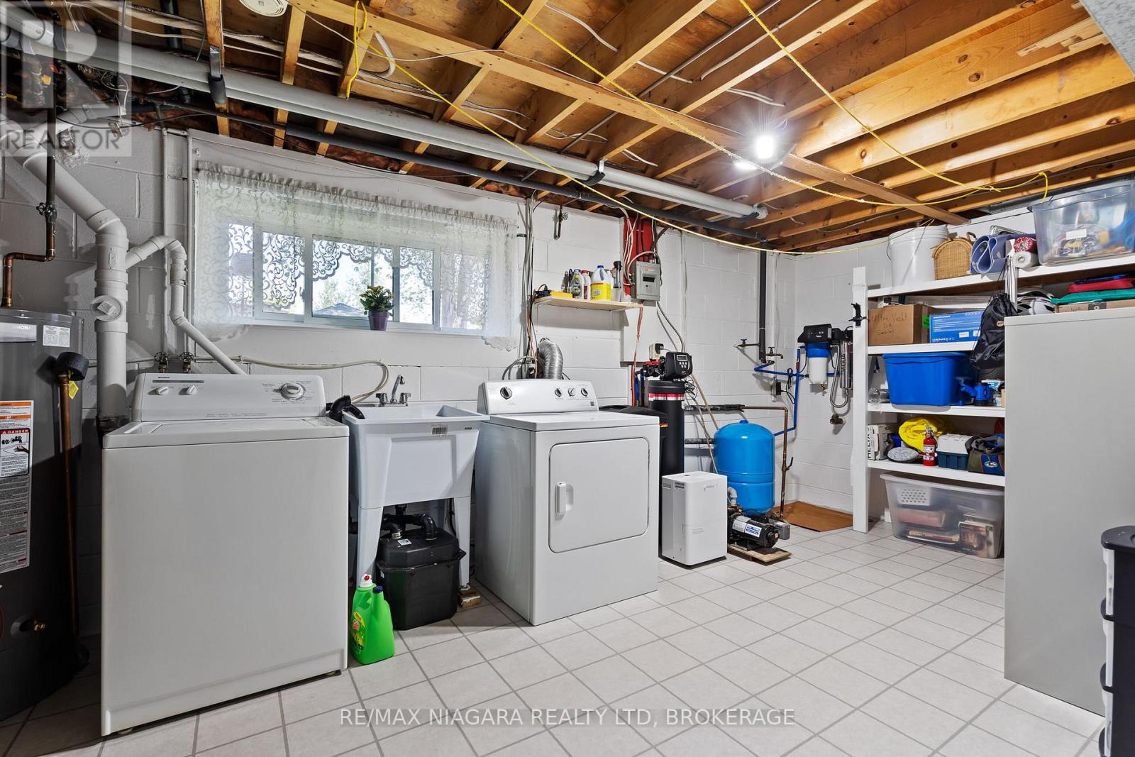 11611 BURNABY ROAD - 23