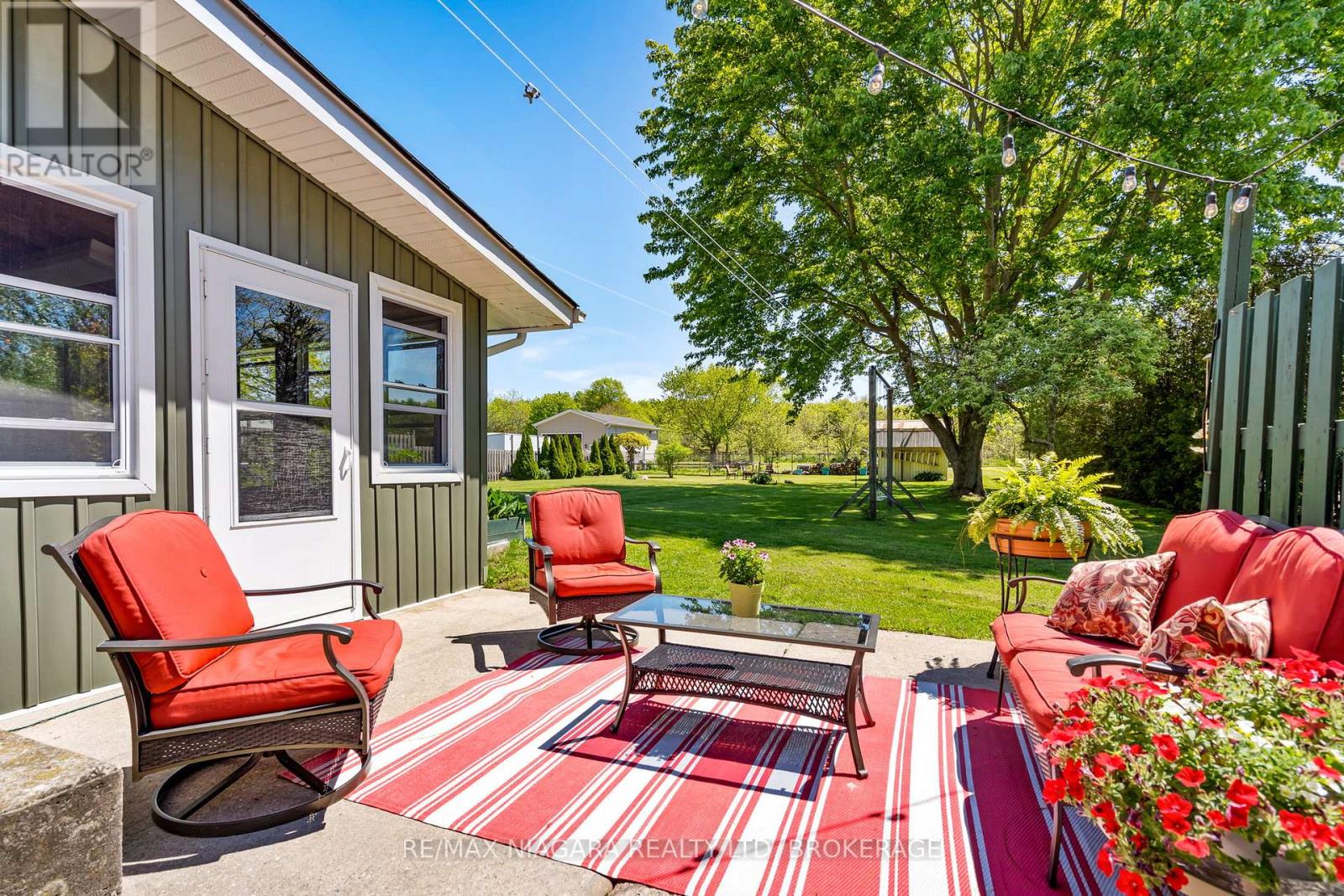 11611 BURNABY ROAD - 27