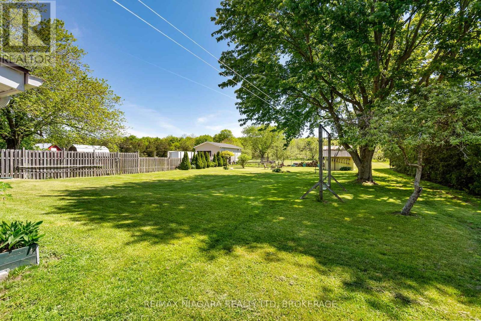 11611 BURNABY ROAD - 28