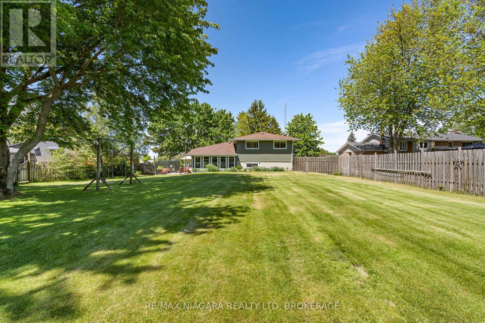 11611 BURNABY ROAD - 31