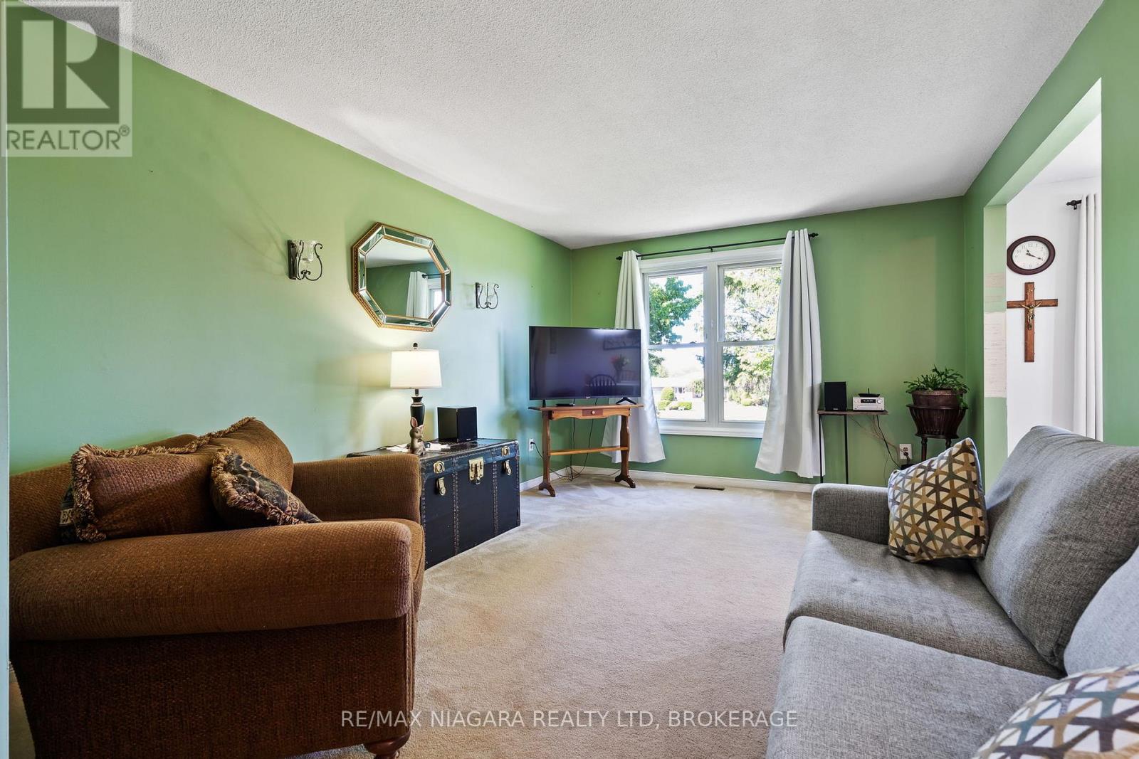 11611 BURNABY ROAD - 6