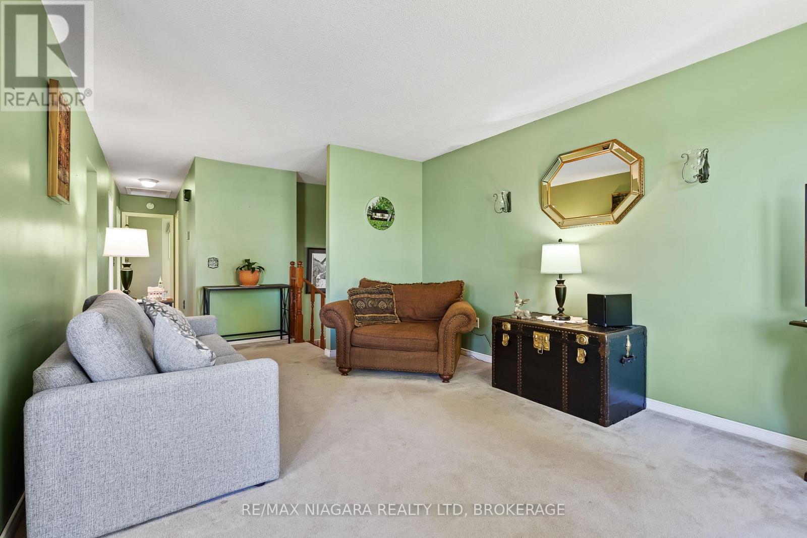 11611 BURNABY ROAD - 8