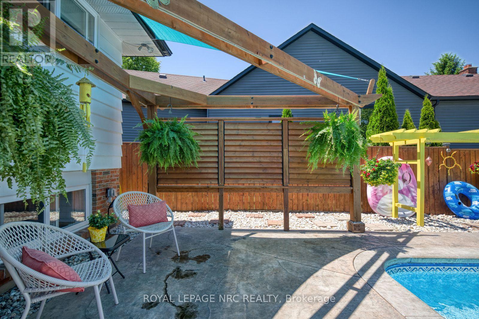 7 STEPHEN STREET - 43