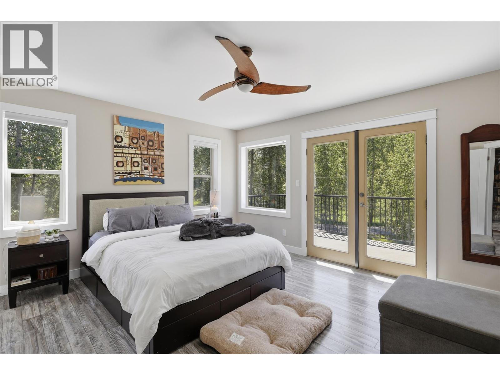 7384 Cahilty Crescent - 33