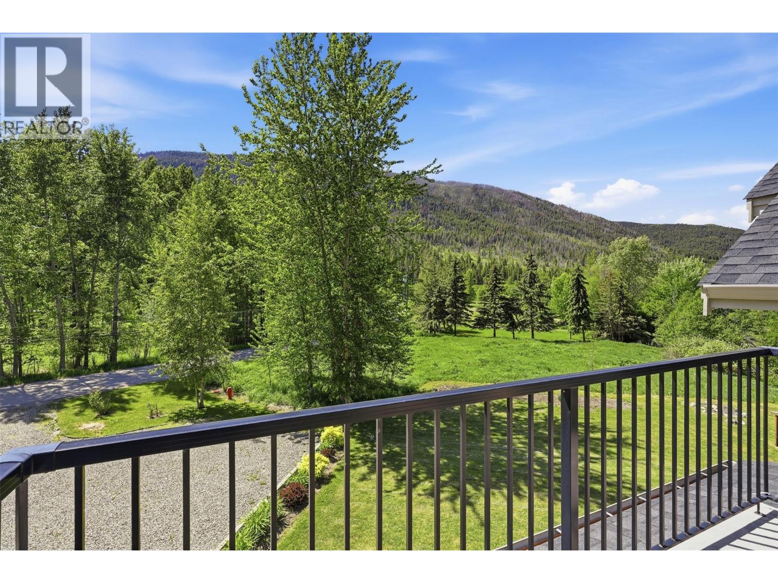 7384 Cahilty Crescent - 39