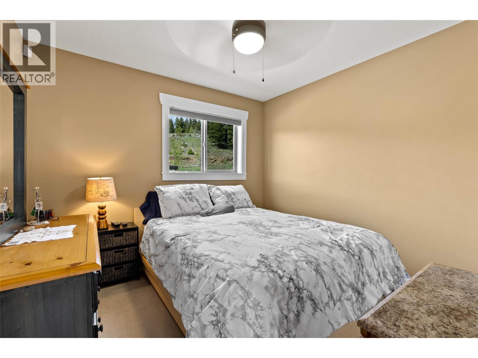#184 2633 Squilax Anglemont Road - 18