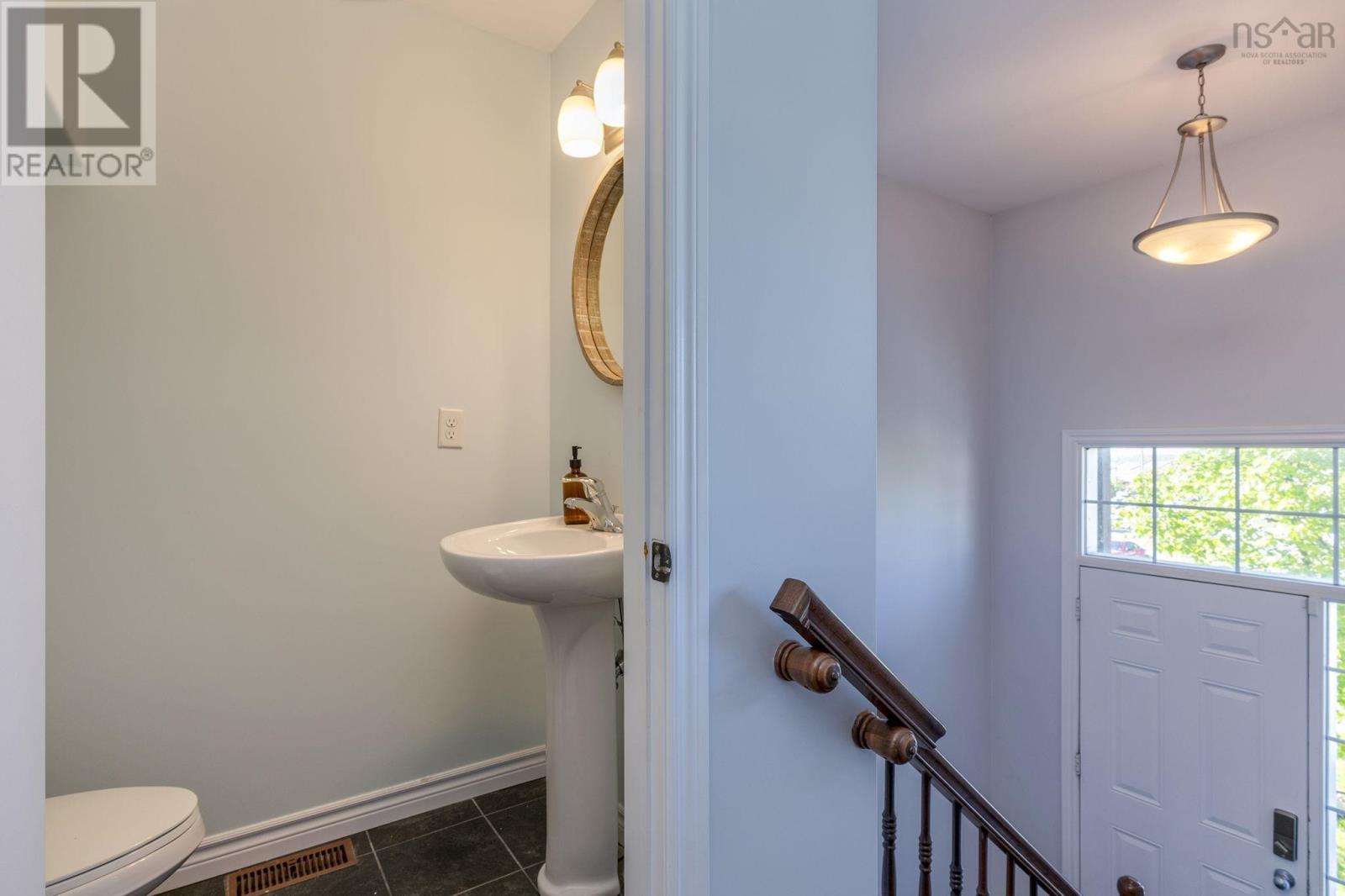Property 40 of 47 of 79 Collingwood Court