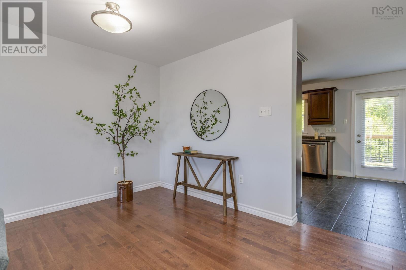 Property 39 of 47 of 79 Collingwood Court