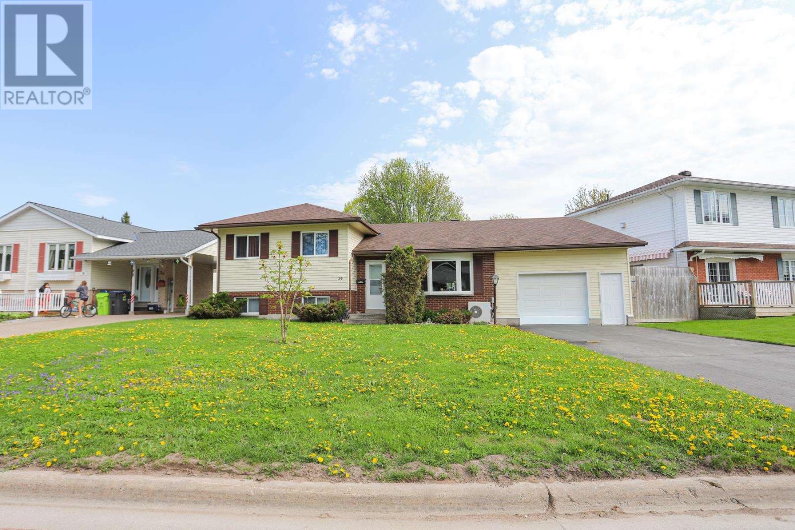 34 Taskar DR - Image 2